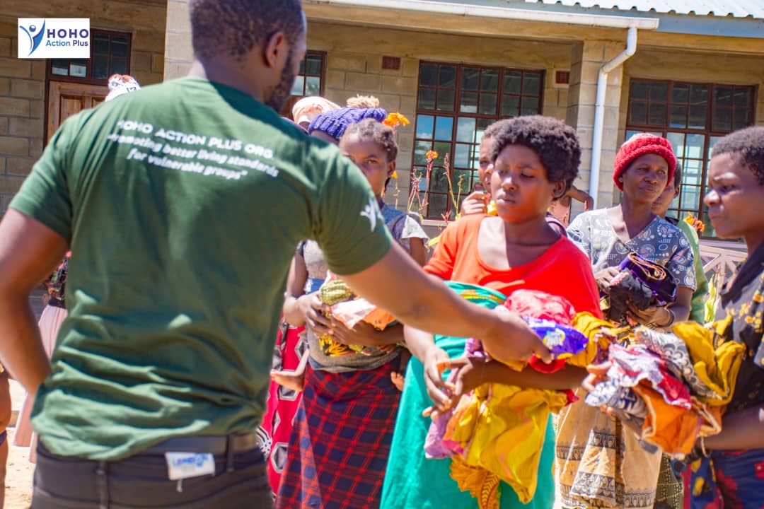 Hundreds of people receive donation in Mangochi